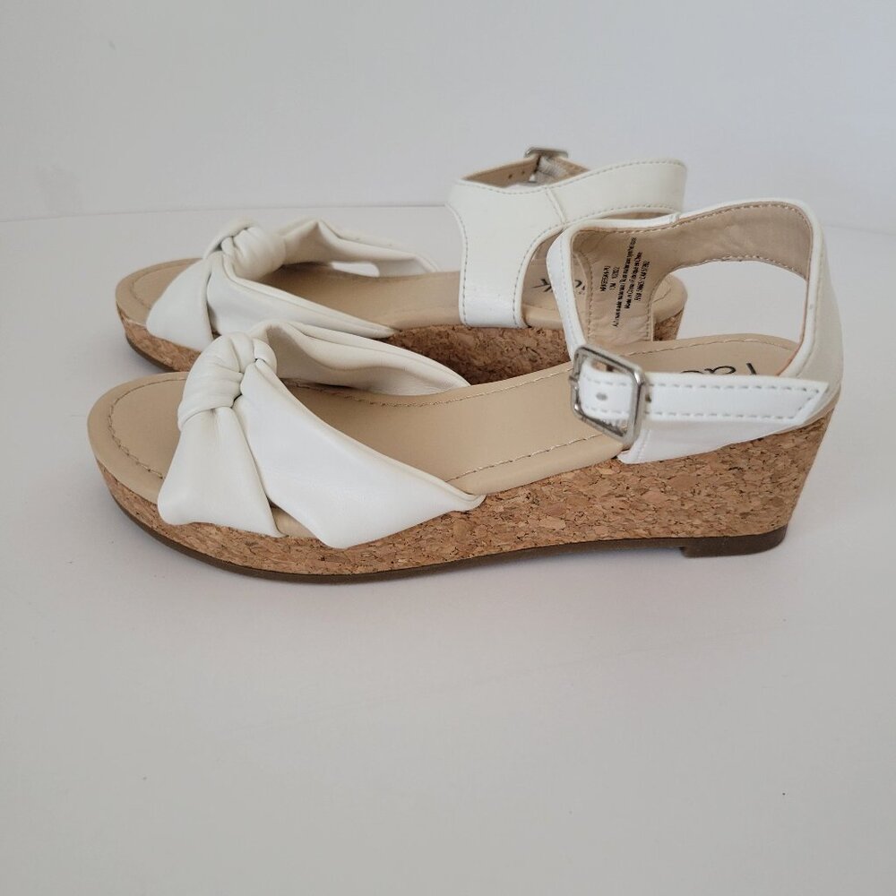 Girls Nordstrom Rack Shoes White Double Knot Size 13 Small Heel Cork